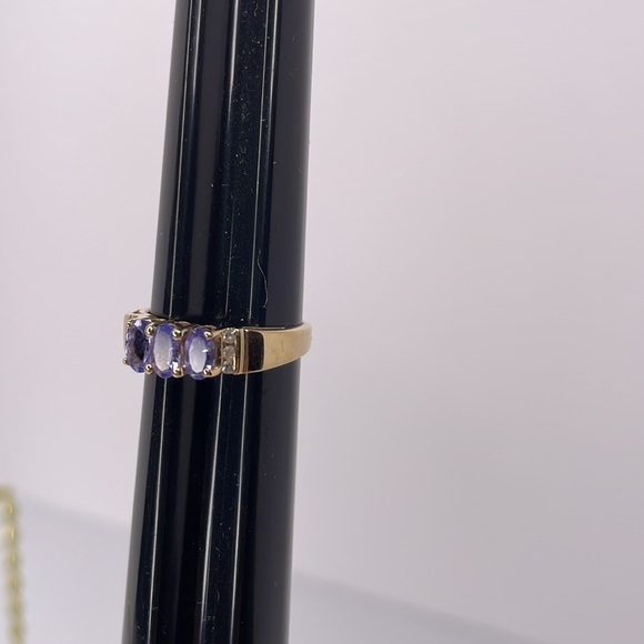 Ring Tanzanite Ring 14Kt Yellow Gold with Single Cut Diamond Accents Ring - Picture 8 of 11